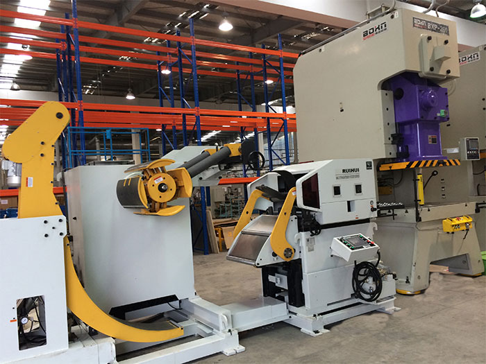 feeder machine