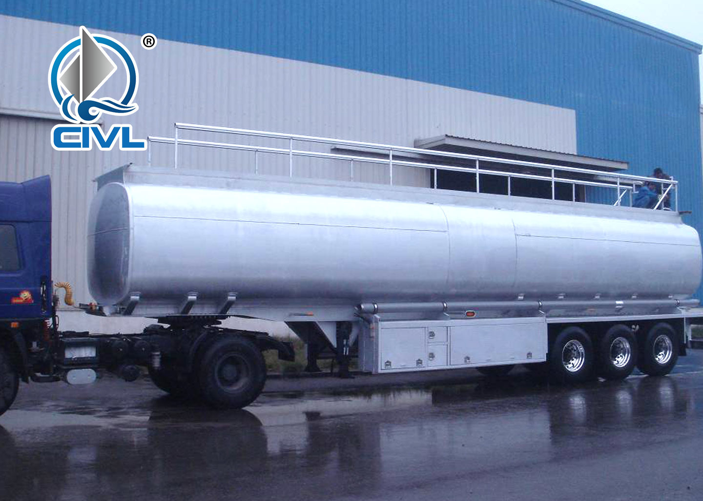 50m3 Oil Tanker Semi Trailer / Diesel Three Axle Fuel Tanker Semi Trailer