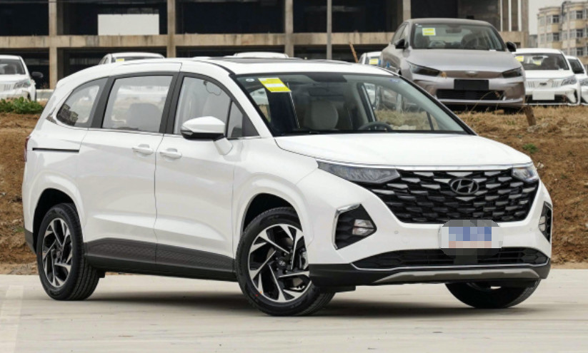Hyundai custo 2021 380TGDi Luxury version Gasoline DLX 5 Door 7 seats MPV