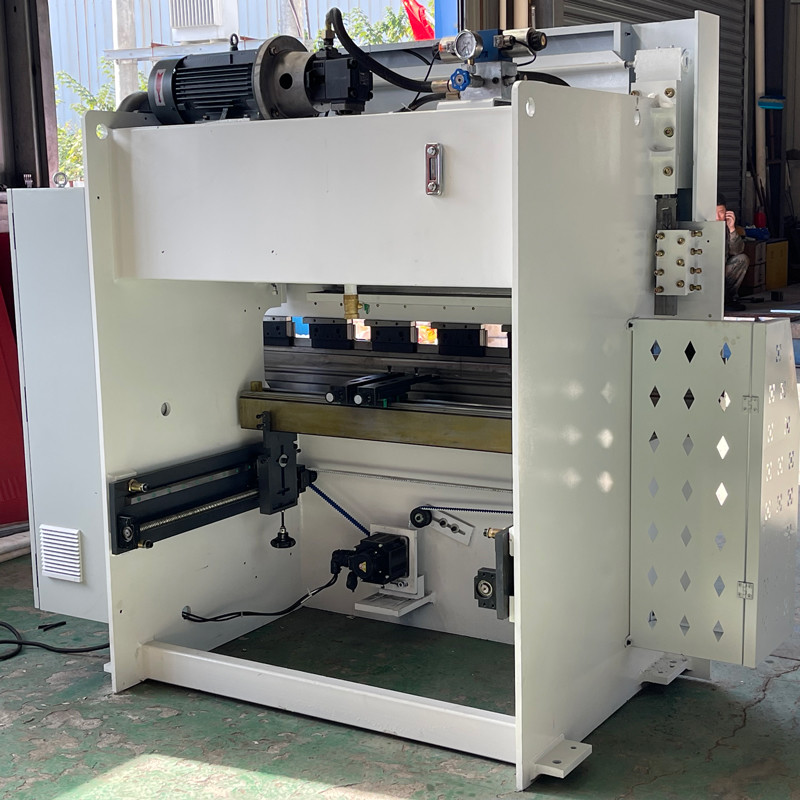 Special Custom Industrial Hydraulic Press Brakes 30T 1600MM CNC Bending Machine