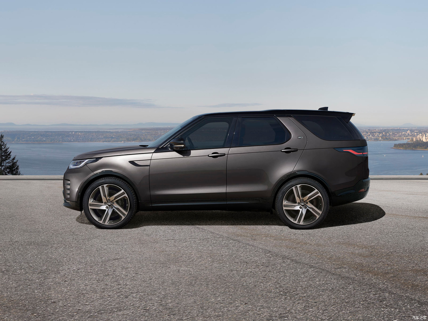 2023 Rand Rover Discovery SUV 2.0T 300HP L4 Turbo Gasoline 7-Seater Electric Copilot Seat Adjustment Automatic Gear Box