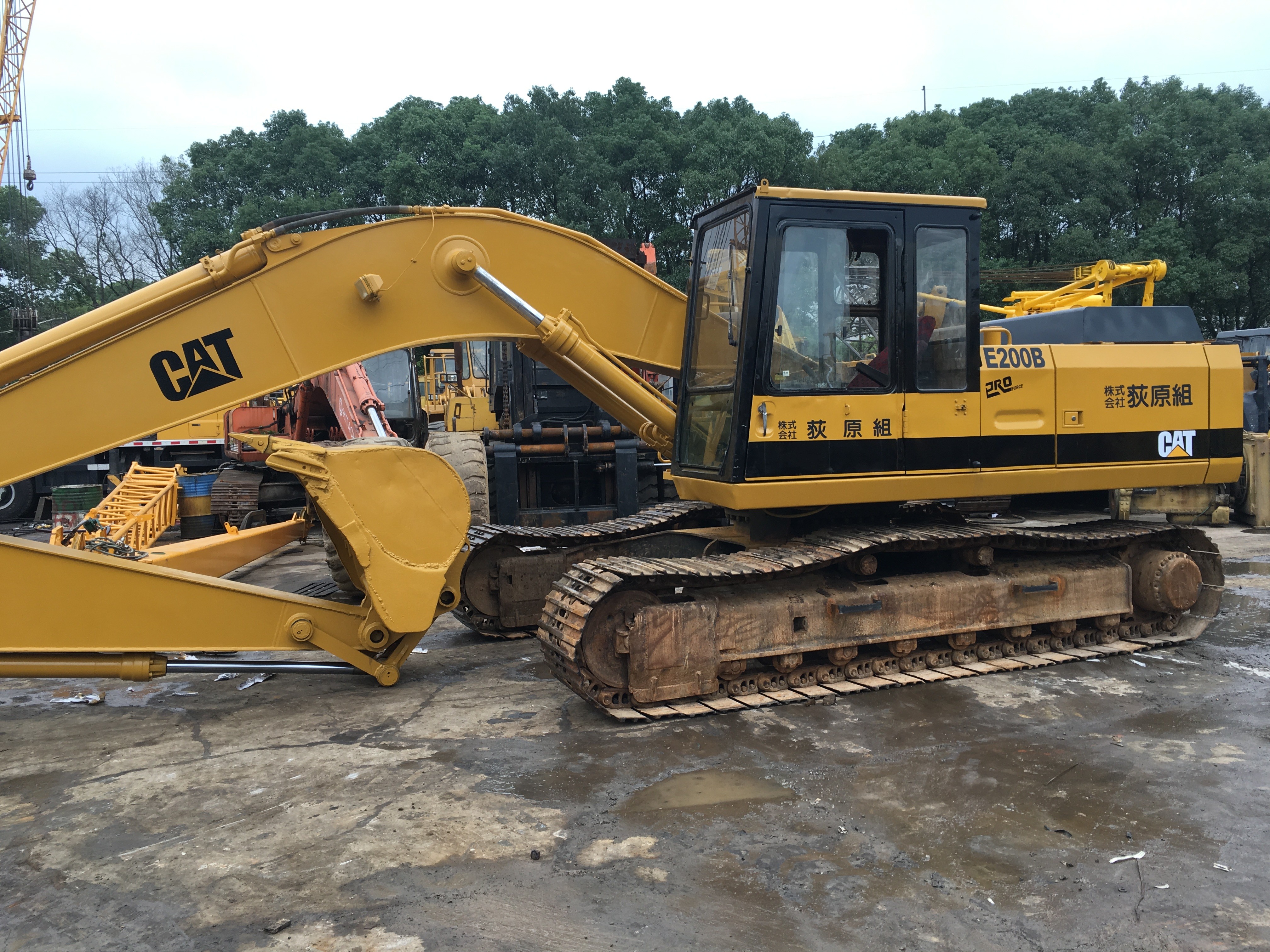 E200B E70B EX200 Used Cheap Price Japanese Hydraulic Crawler Excavator , Construction Machinery Excavator