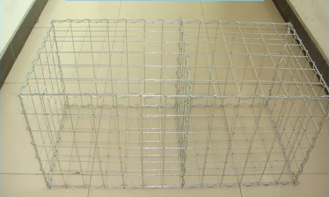 Stone Cages Wall Welded Mesh Gabion 4mm Wire Gauge 5x5 Cm Hole