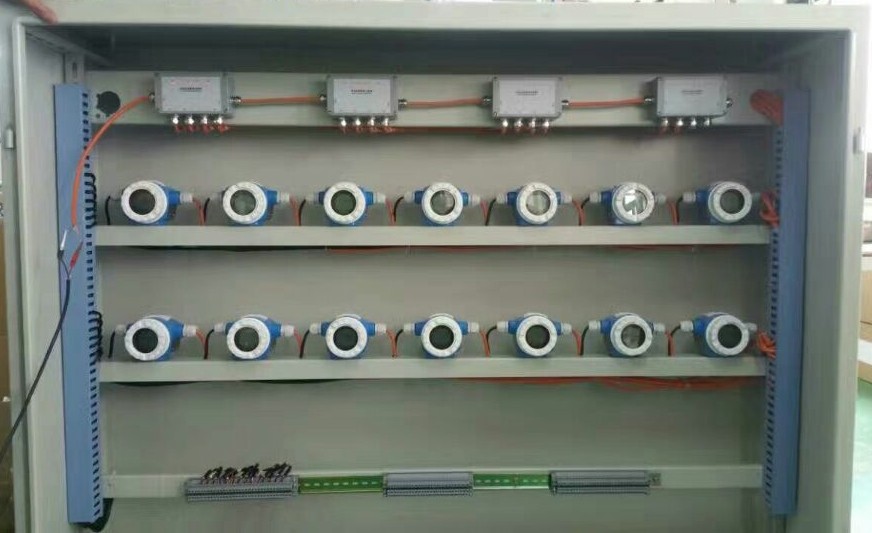 industrial Aluminum14 Multi Input Temperature Transmitter For Cement Plant