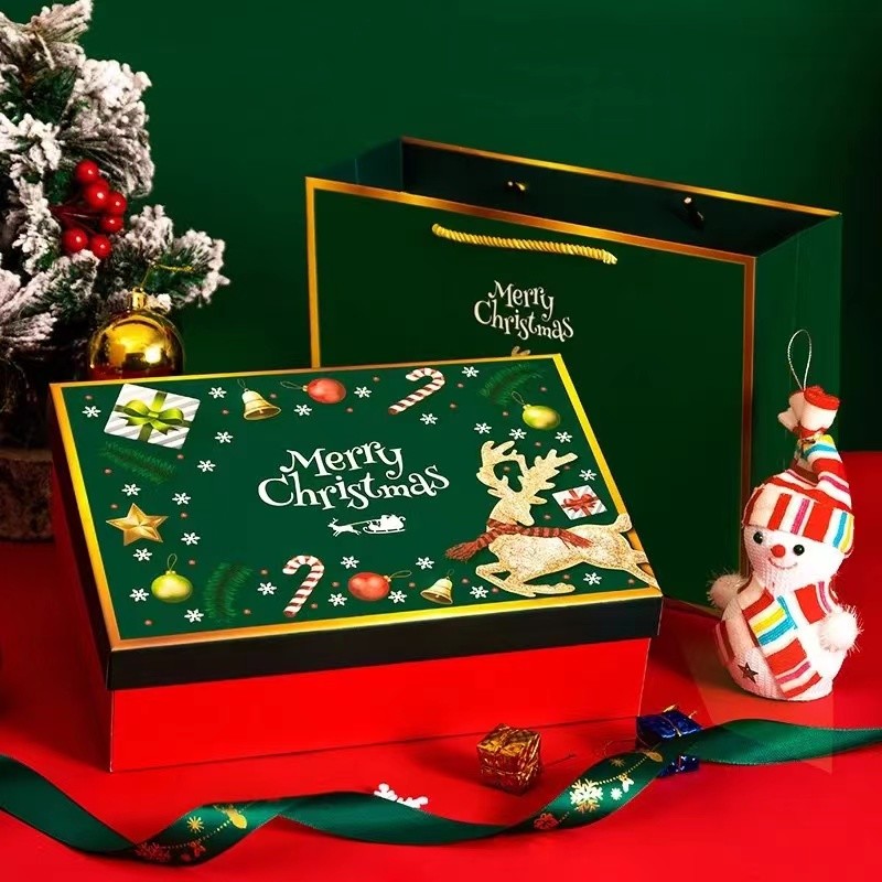Luxury Christmas Exquisite Paper Box , Wedding Party Gift Box for Candy Snacks Packaging