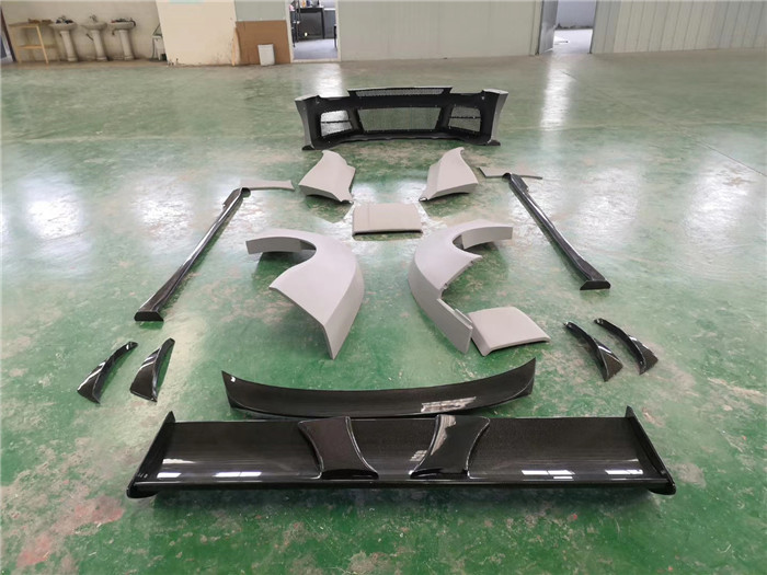 Air Knife FRP Nissan 350z Wide Body Kit Side Skirts OEM Front And Rear Bumper