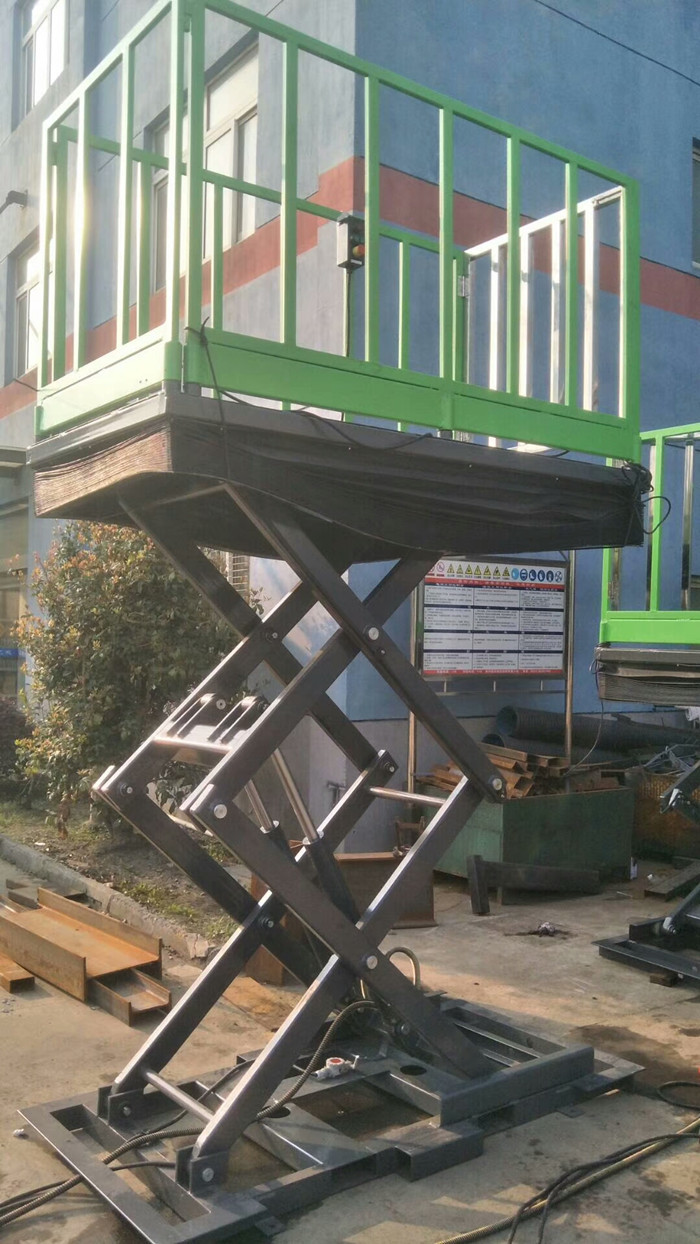 Hydraulic Scissor Platform Lift Table With Safety Accordion Cover For Utility Protection