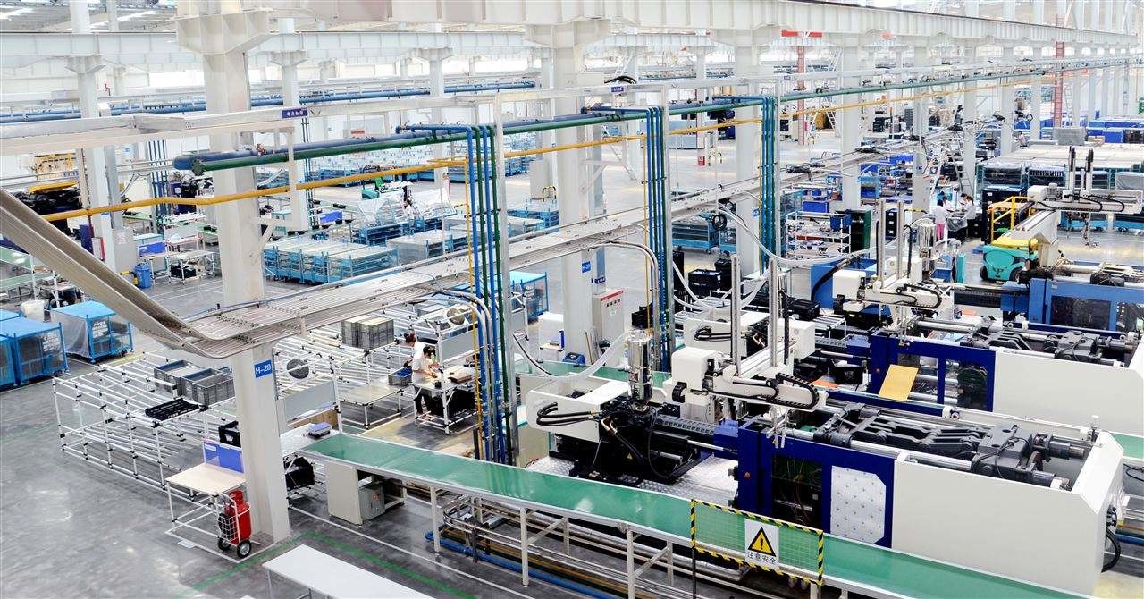 High Speed Take Out Robot For Inejction Molding 1 . 6Kg Pendant 50 / 60HZ