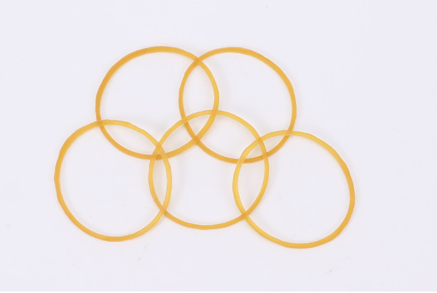 Natural Rubber Band Production Line / Hot Feed Rubber Extruder For Making Rubber Band