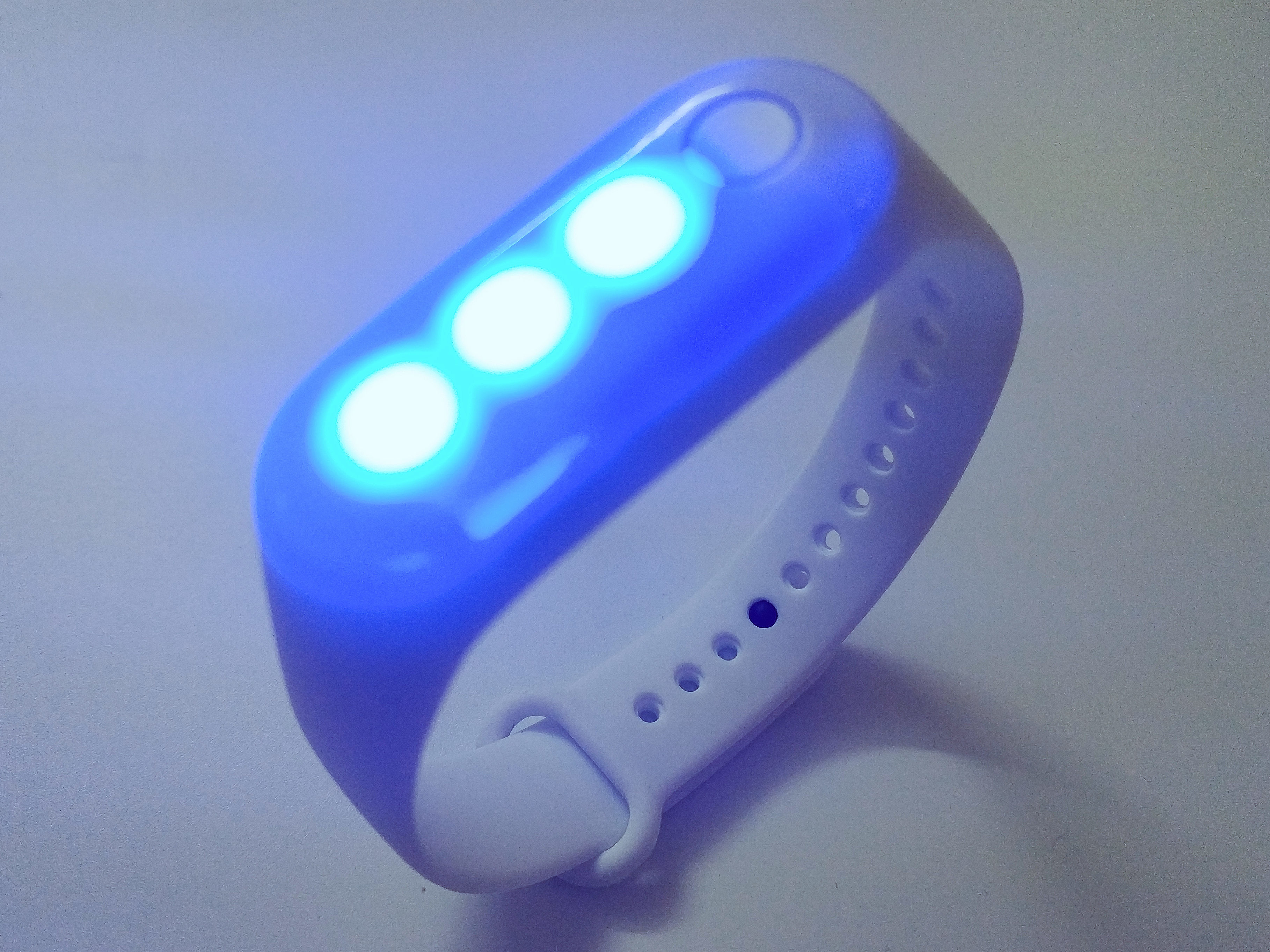 wholesale LED Safety Bracelet For Running At Night LED Gift Band rechargeable with usb cable Fully adjustable