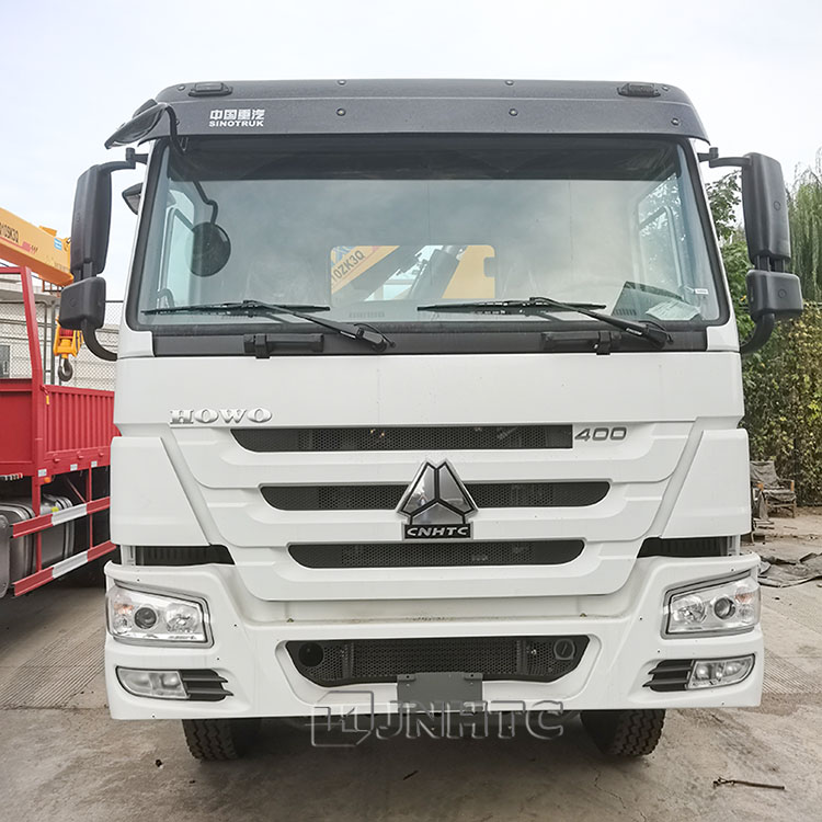 All Rotation Howo Folding Arm Crane 6x4 400hp 10-20T Cargo With Crane