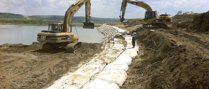 30-30KN/M Needle Punch Nonwoven Geotextile Big Silt Big Or Small Geo Bags For Slope Protection