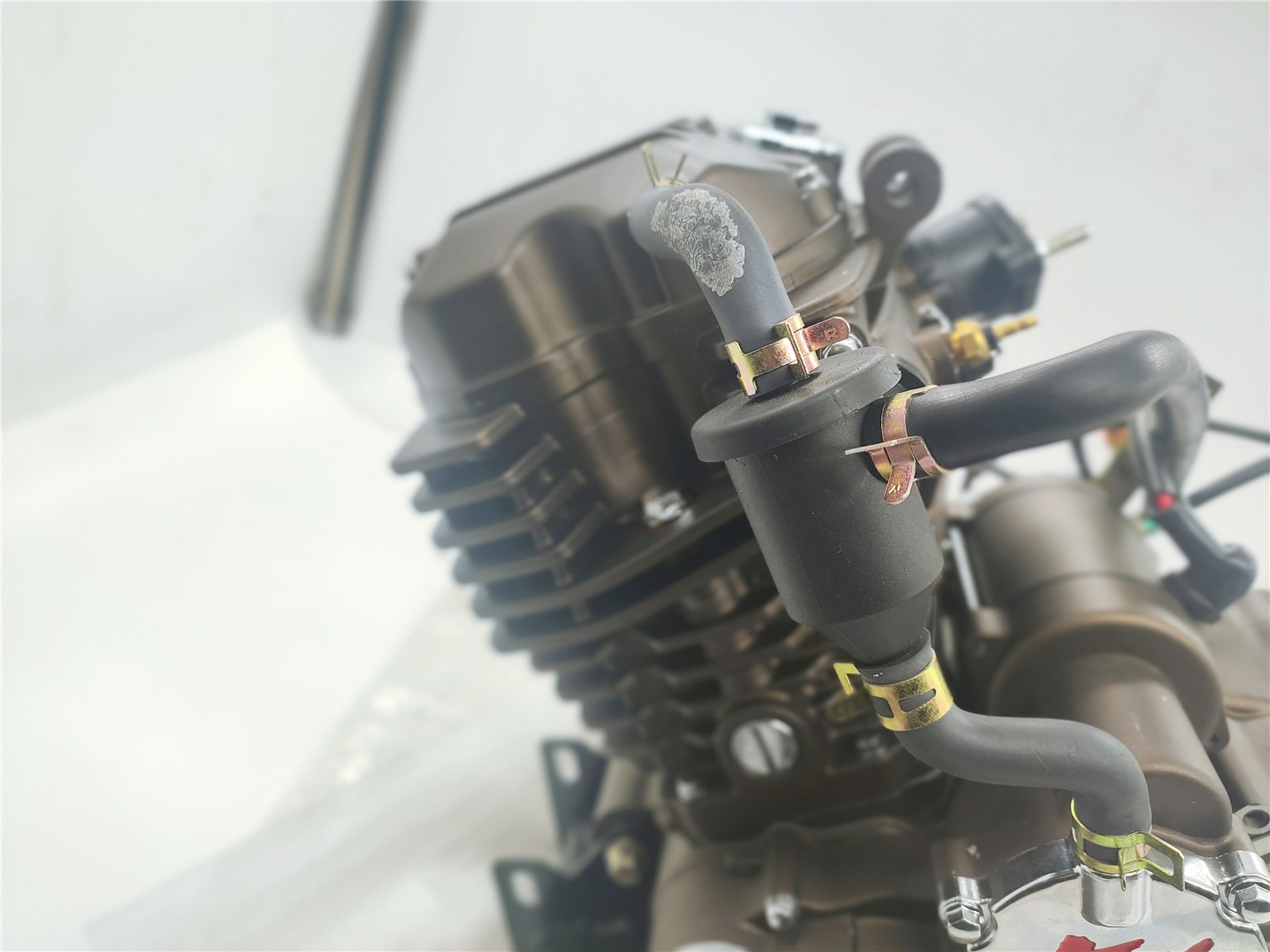 Origin DAYANG LIFAN 320cc Motorcycle Engine Assembly Single Cylinder Four Stroke Style
