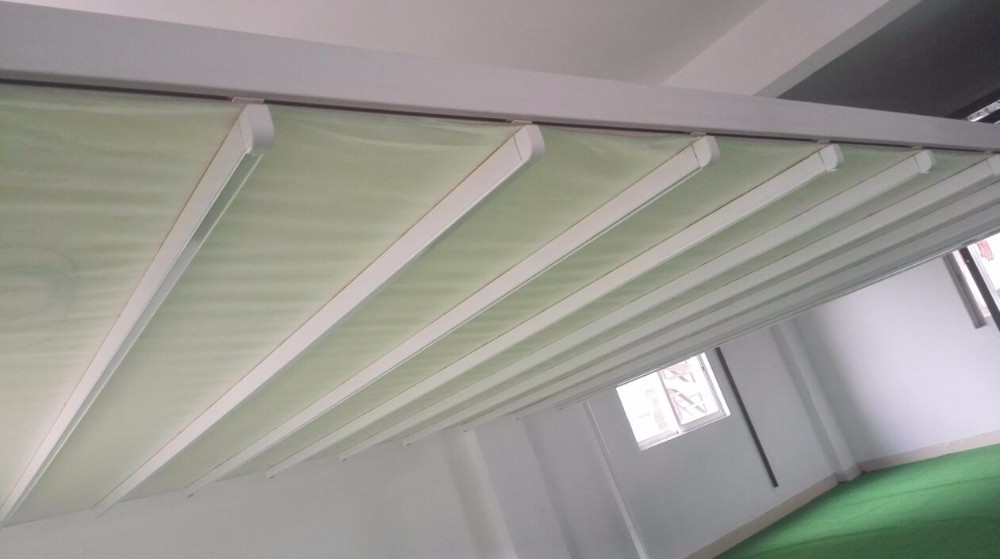 Outdoor sun shade electric awning retractable roof