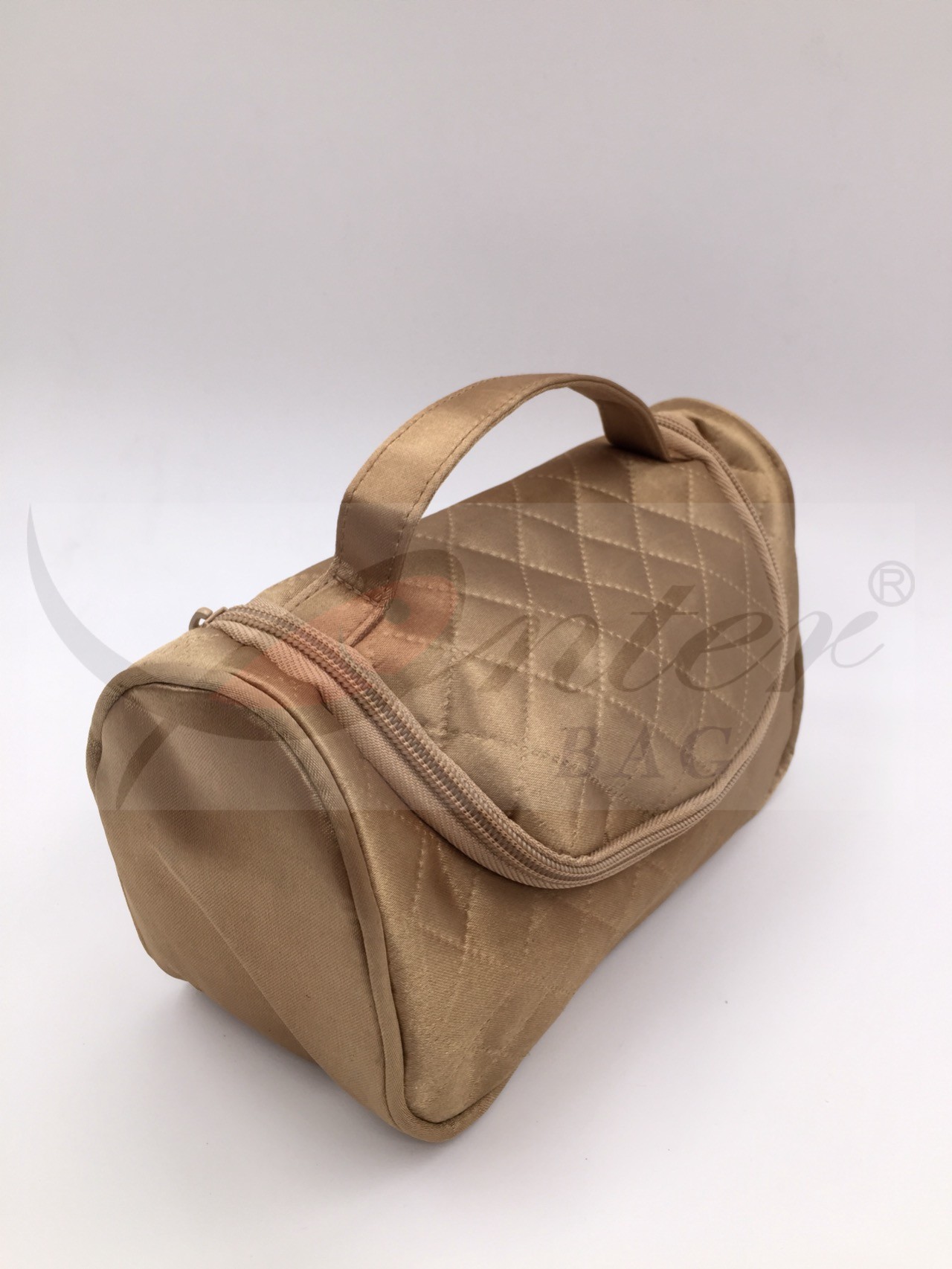 Golden Satin Women'S Cosmetic Travel Bag Lattice Quilted Stain Material
