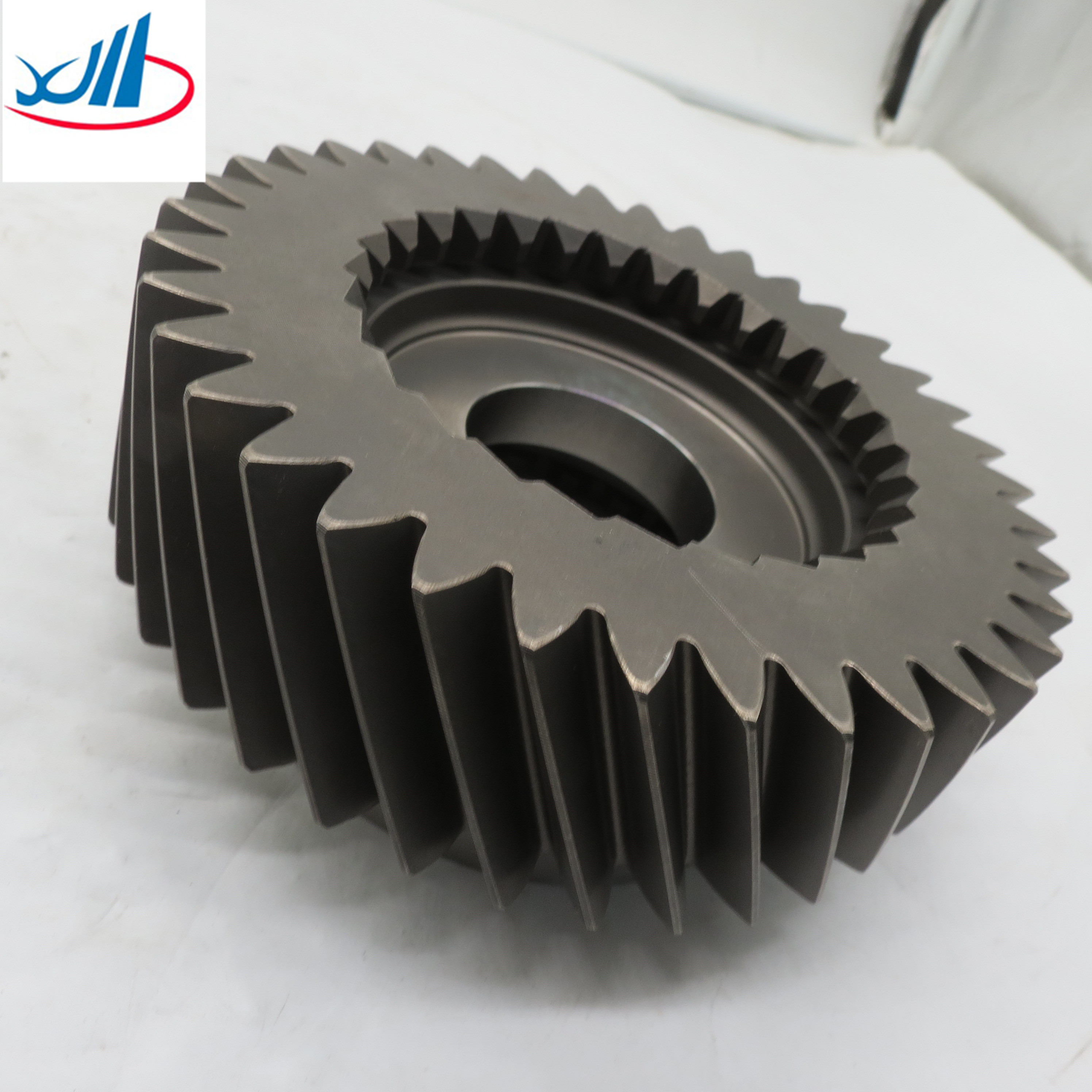 High Quality XCMG Trucks And Cars Auto Parts Gear 4302041