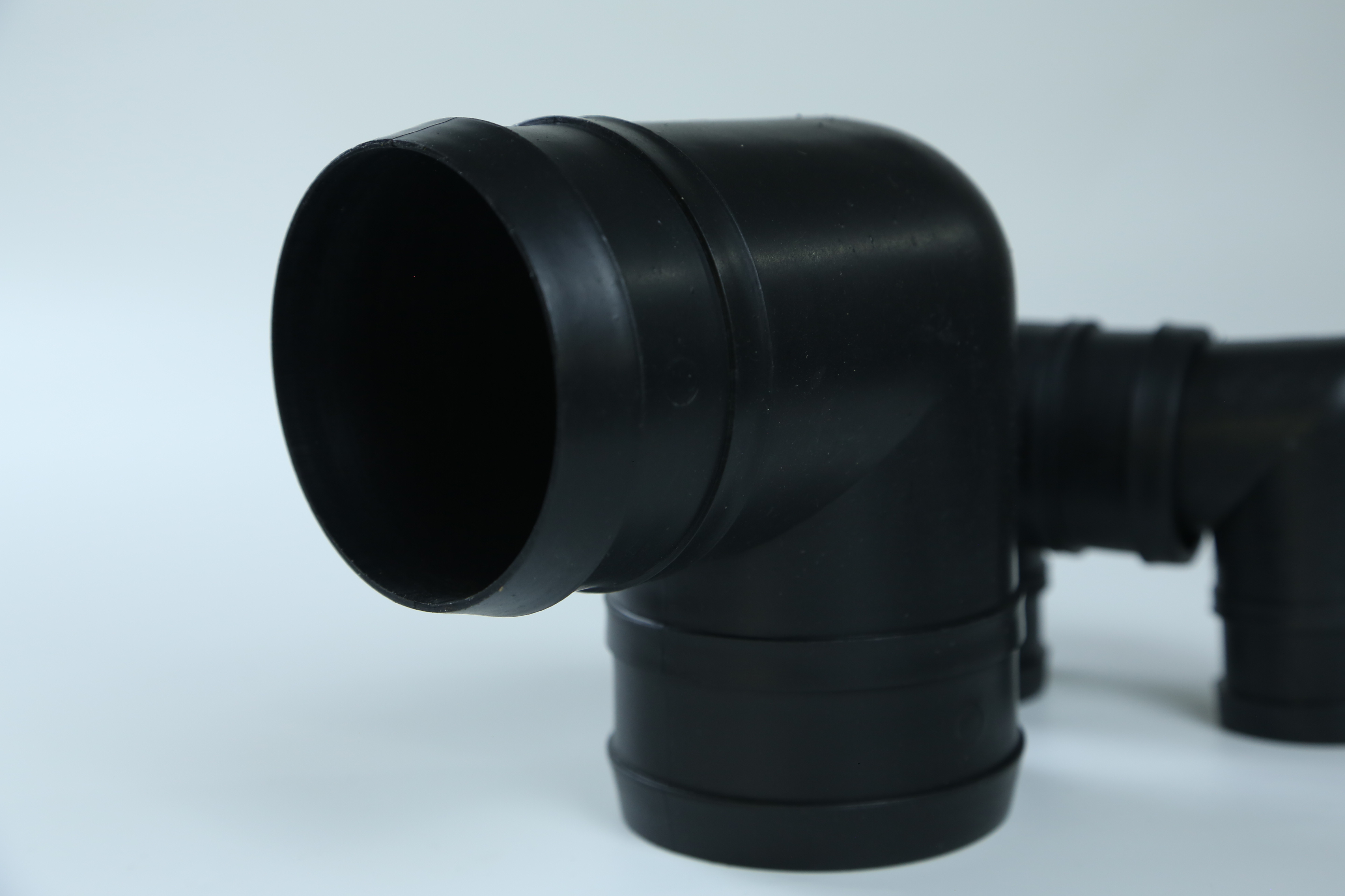 Polypropylene PE Pipe Elbow UV Resistant PE Female Elbow Lightweight