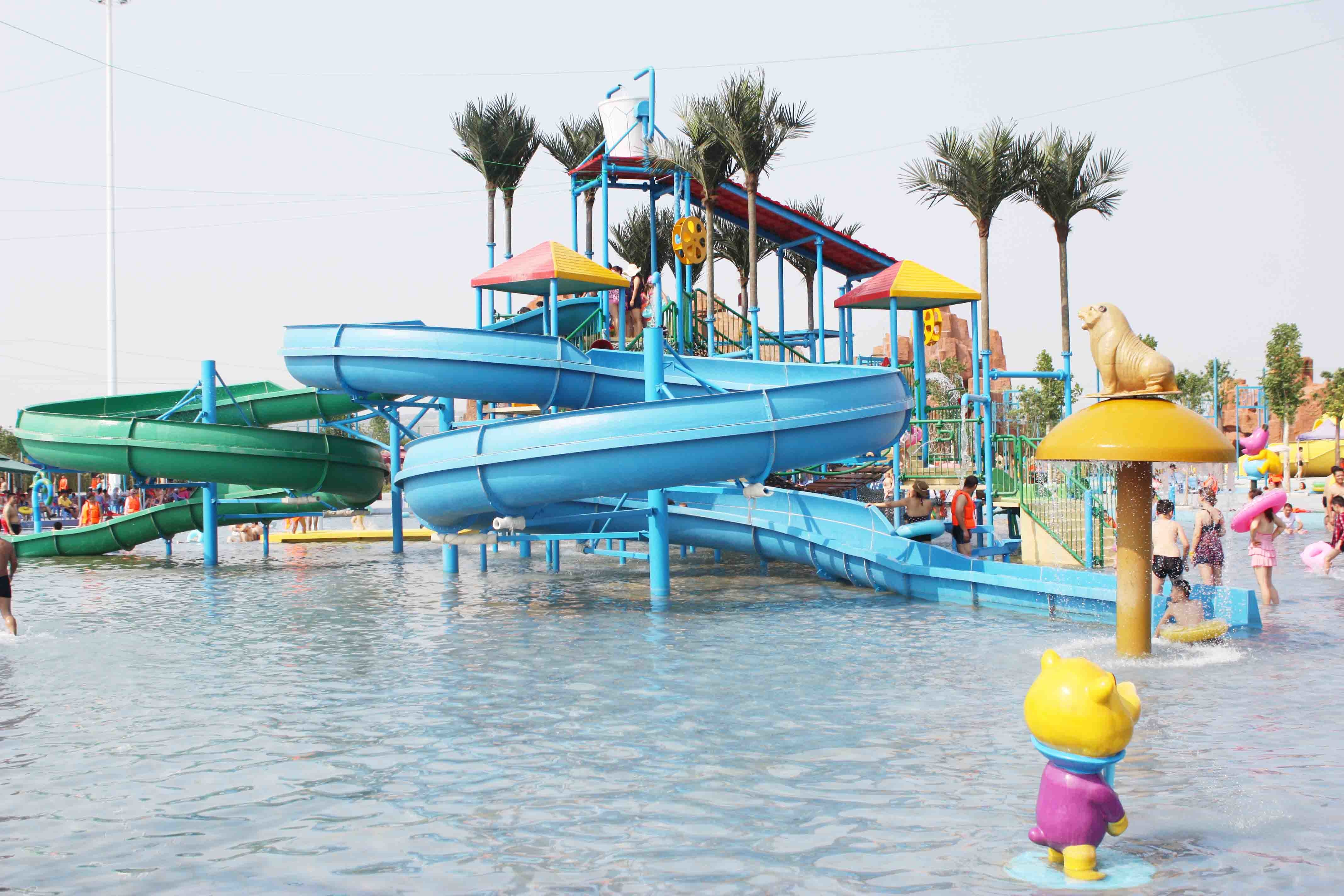 Floating Large Aqua Playground Theme Hotel Outdoor Water Park Fiberglass Equipment