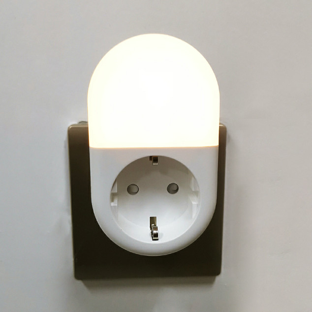 EU Standard Wifi Smart Plug With Led Light Support Voice / App Remote Control