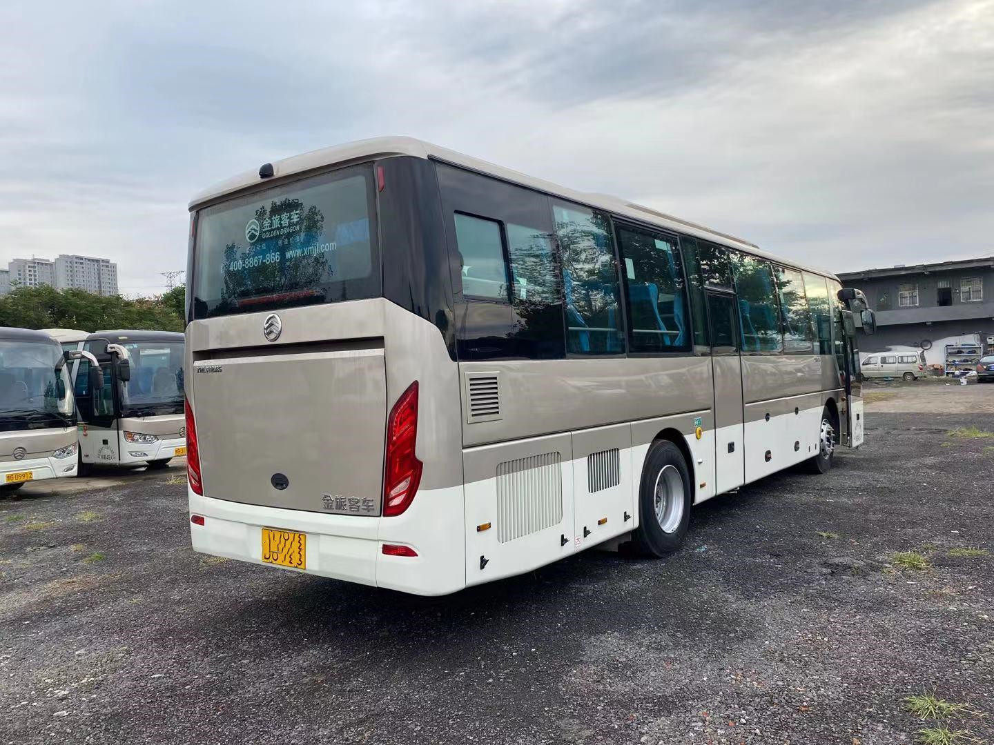 Used Golden Dragon Coach Bus XML6112 Mini Bus Weichai Engine 194kw 48 Seats Bus Accessories Suppler For Yutong Kinglong