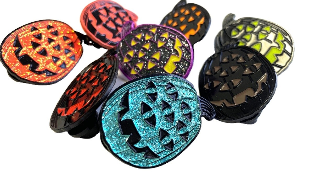 Metal 1.5in Soft Enamel Lapel Pins Badge Metal Hard Custom Metal Pin Badges