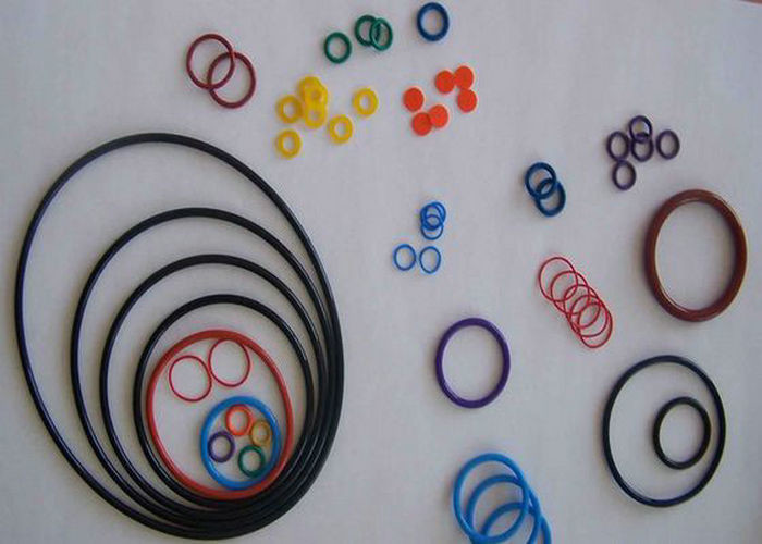 Small Silicone Washers Food Grade 7.5 - 12Mpa Tensile Strength