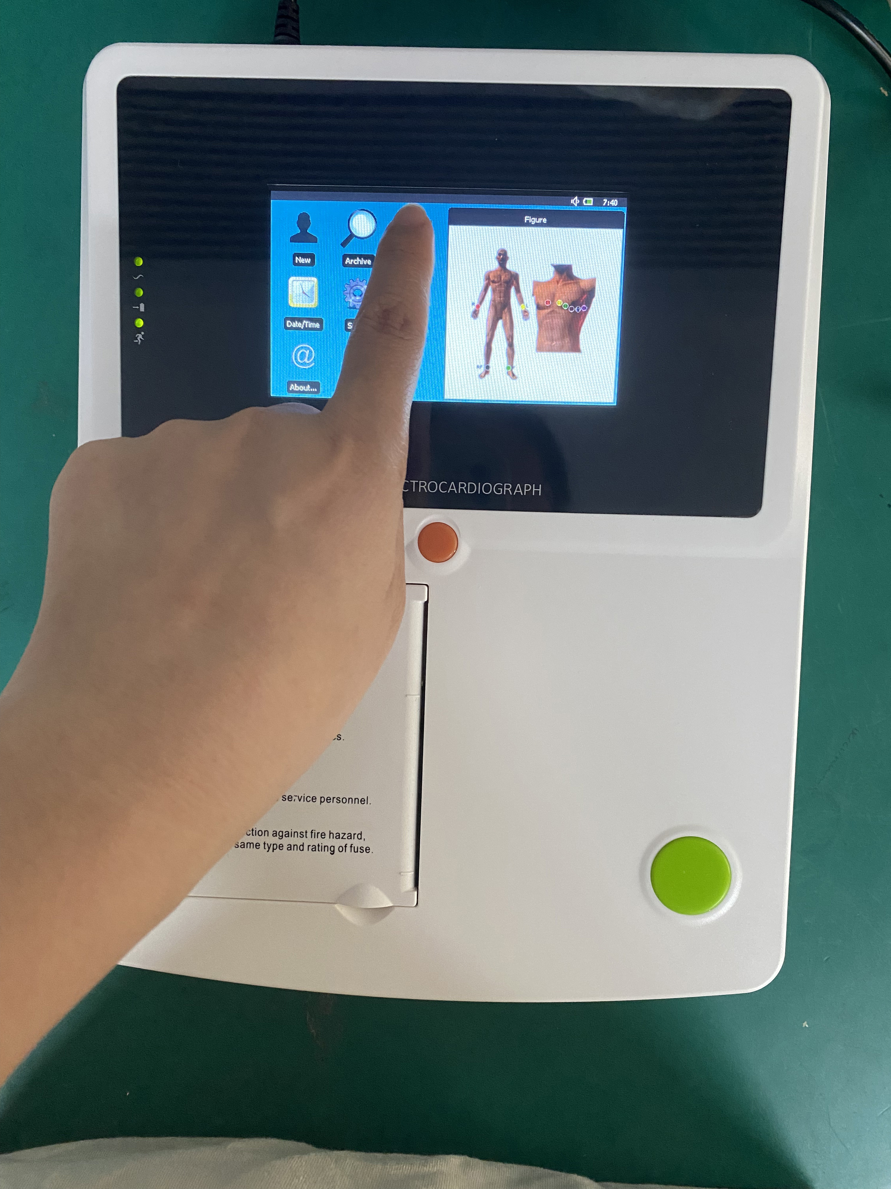 Digital / Analog Recording 12 Lead ECG Simulator For Single / Multiple Leads Option