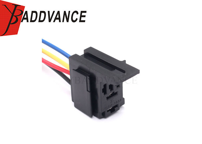 TE Connectivity 3-1393310-8 Electric 5 Pins Relay Socket Wiring Harness