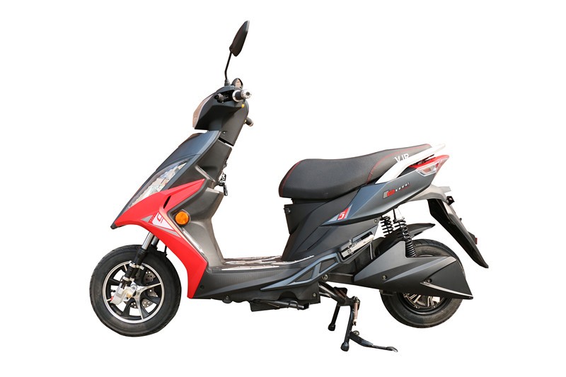 2018 Popular Fashion Style 60V 32AH 800W E Scooter Made for Comfort and Performance
