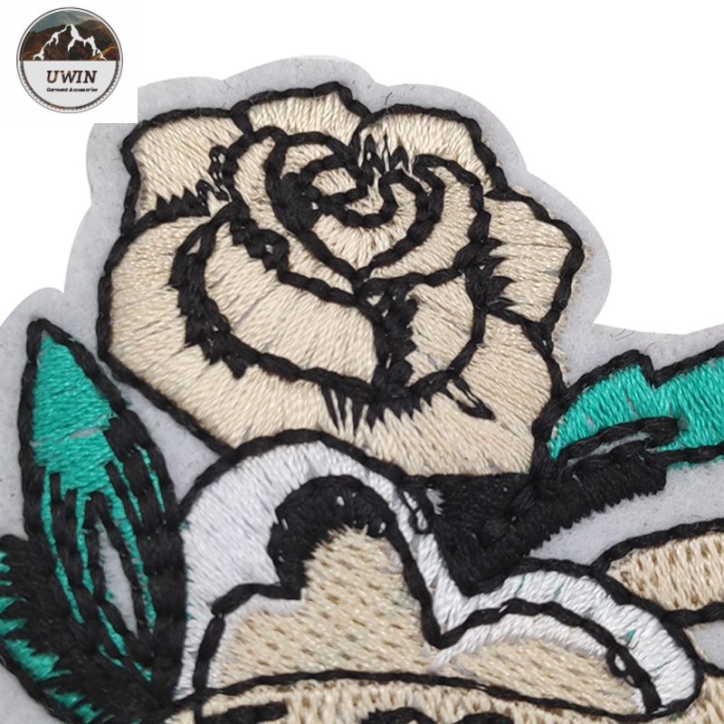 Handmade Flower Embroidery Patches , Custom Color Self Adhesive Patches