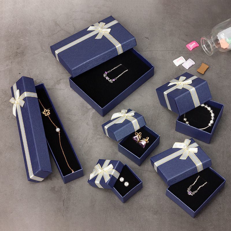 Foam Insert Lid and Base Cardboard Paper Packaging Gift Box, Luxury Ring Necklace Jewelry Box