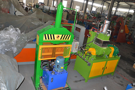 Single Blade Hydraulic Rubber Cutting Machine For Natural Rubber