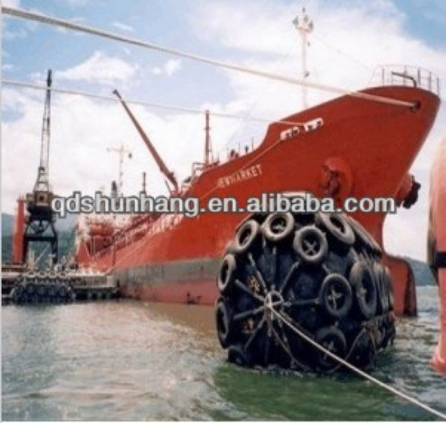 50kPa Ship Rubber Fender ISO 17357 Boat Docking Yokohama Floating Fenders