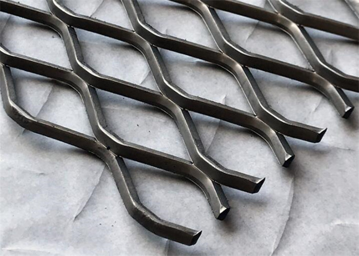 Galvanized Expanded Metal Wire Mesh With Diamond Hole 25 * 50mm 1.2 * 2.4m