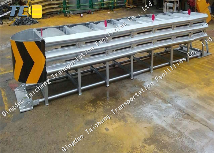 Highway Steel Tunnel Entrance Anti Collision Pad Guideable Yellow Crash Attenuator