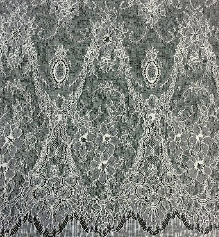 Antique Decorative Eyelash Lace Trim Fabric With Scallop , Floral Lace Trim