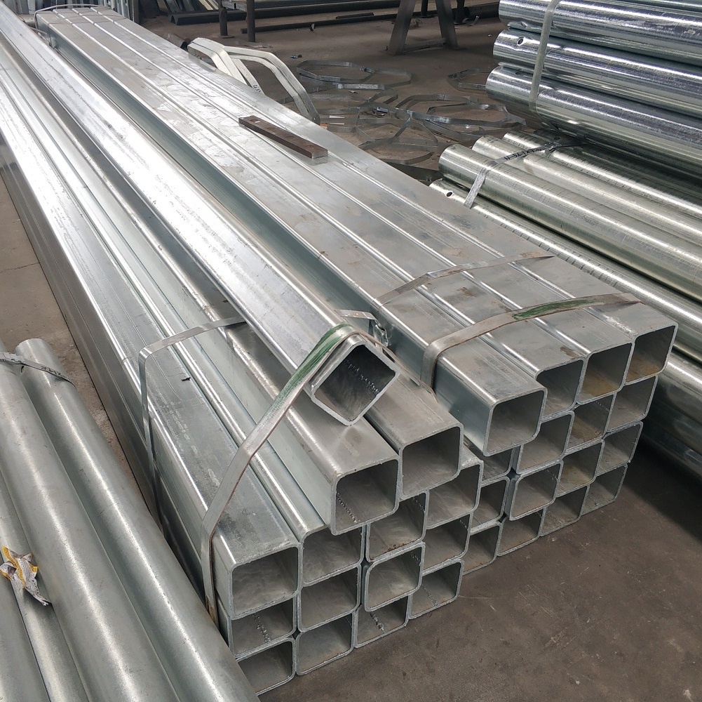 ISO9001 2008 Certified Traffic Road Steel Barrier for Highway Guardrail Part Square Post