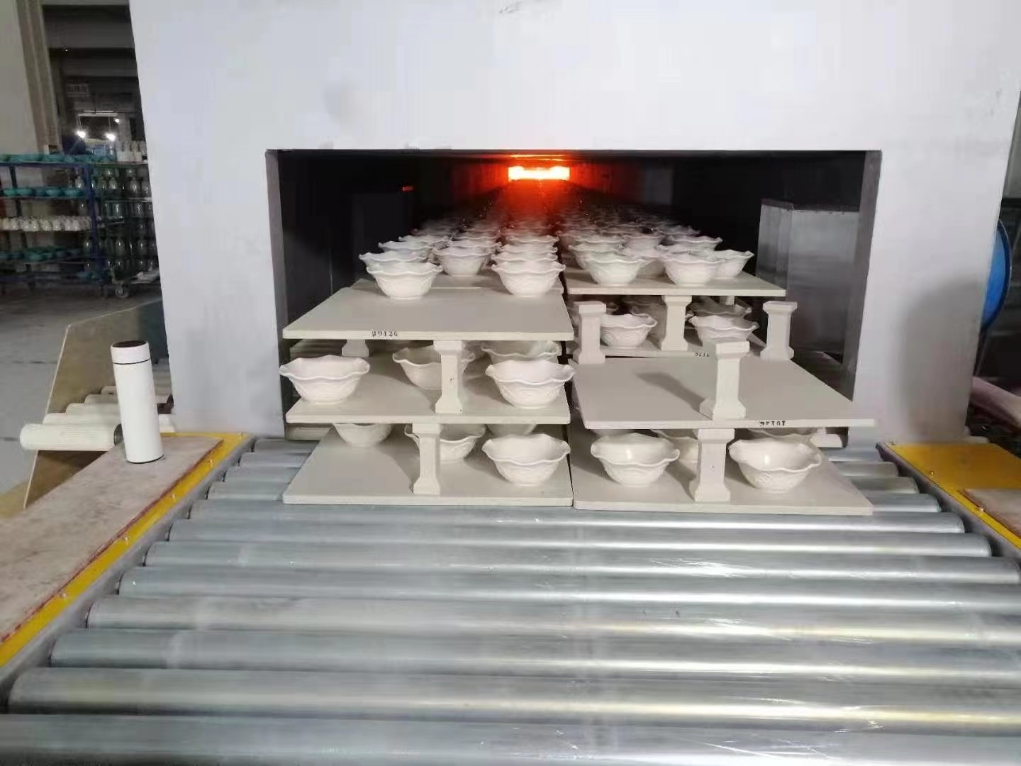 Eco Friendly Roller Kiln Full Automatic Ceramic Firing Kiln Innovative Design