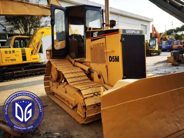 CAT D5M Used Caterpillar Bulldozer Japanese Original
