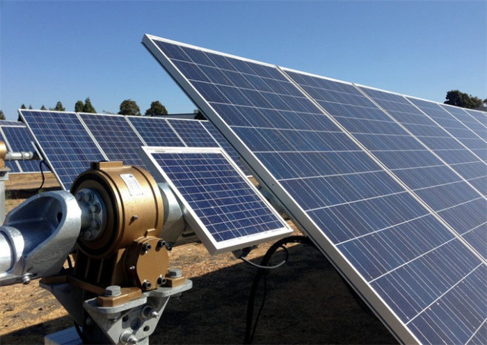 28VDC 1000kw Single Axis Sun Tracker Galvanized Steel Mount