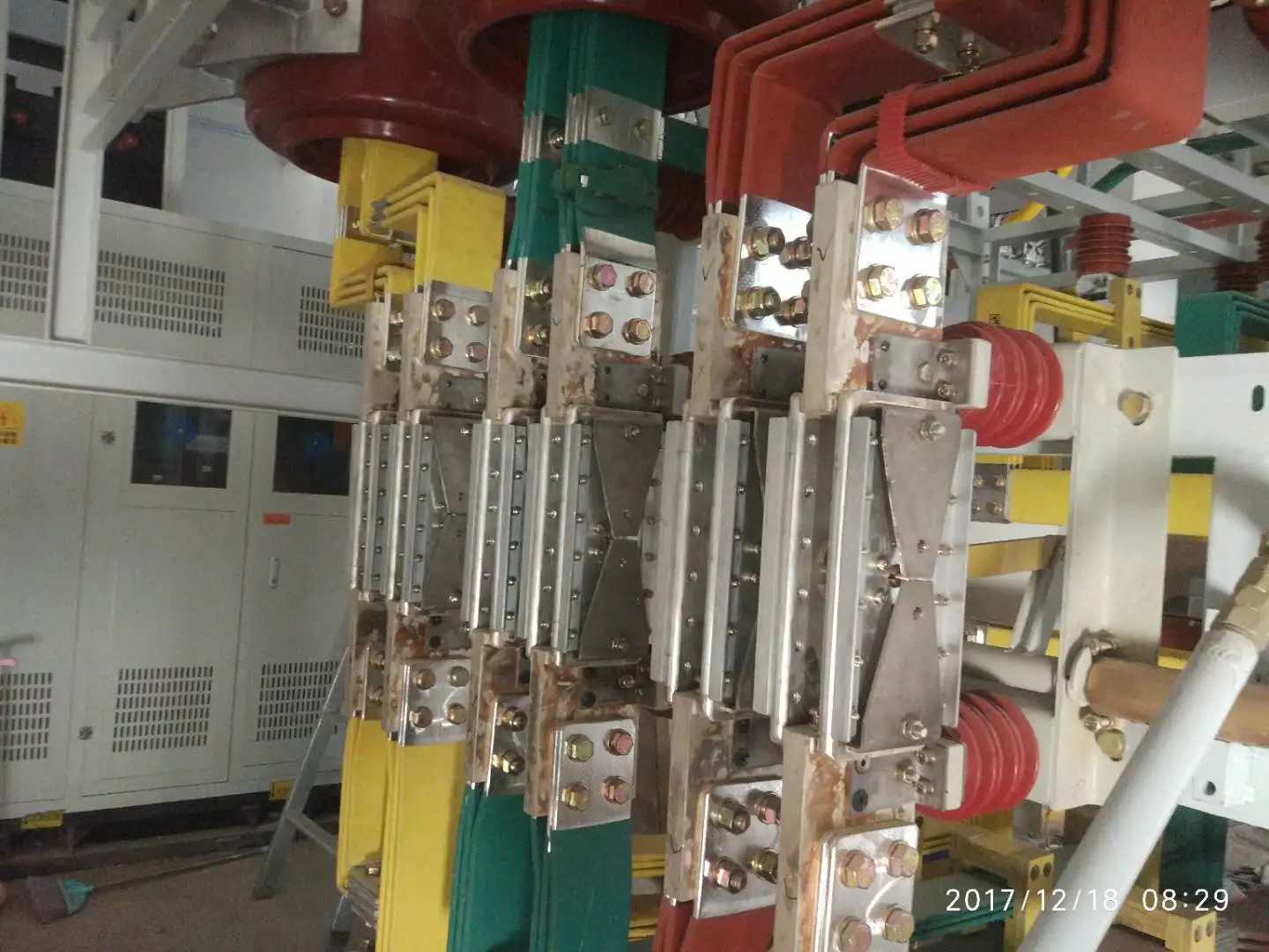 GN22 8000A High Voltage Earthing Switch 12KV 24kv Load Break Switch