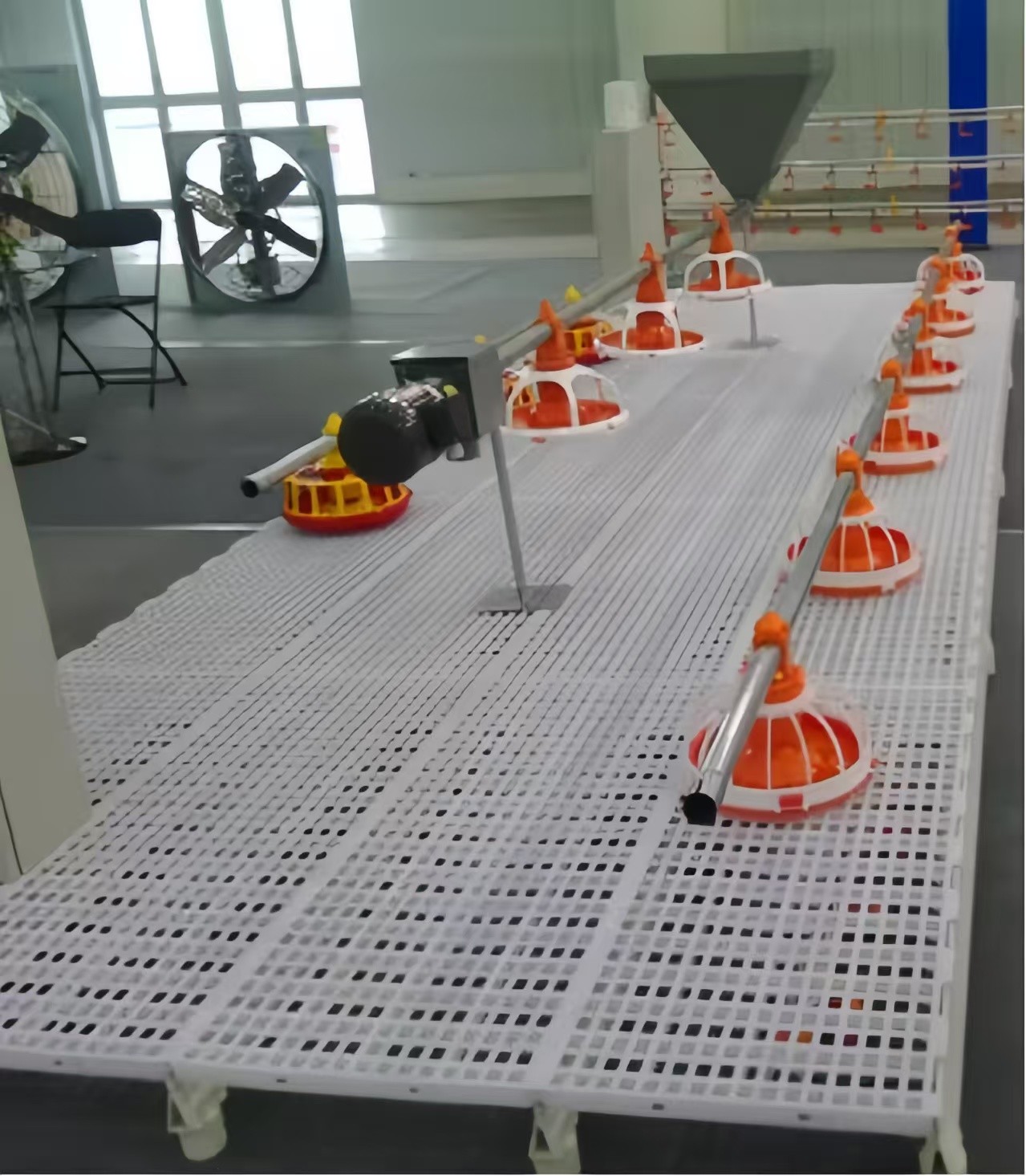 KXD Broiler Poultry Equipment Automatic Poultry Farm Plastic Slatted Flooring