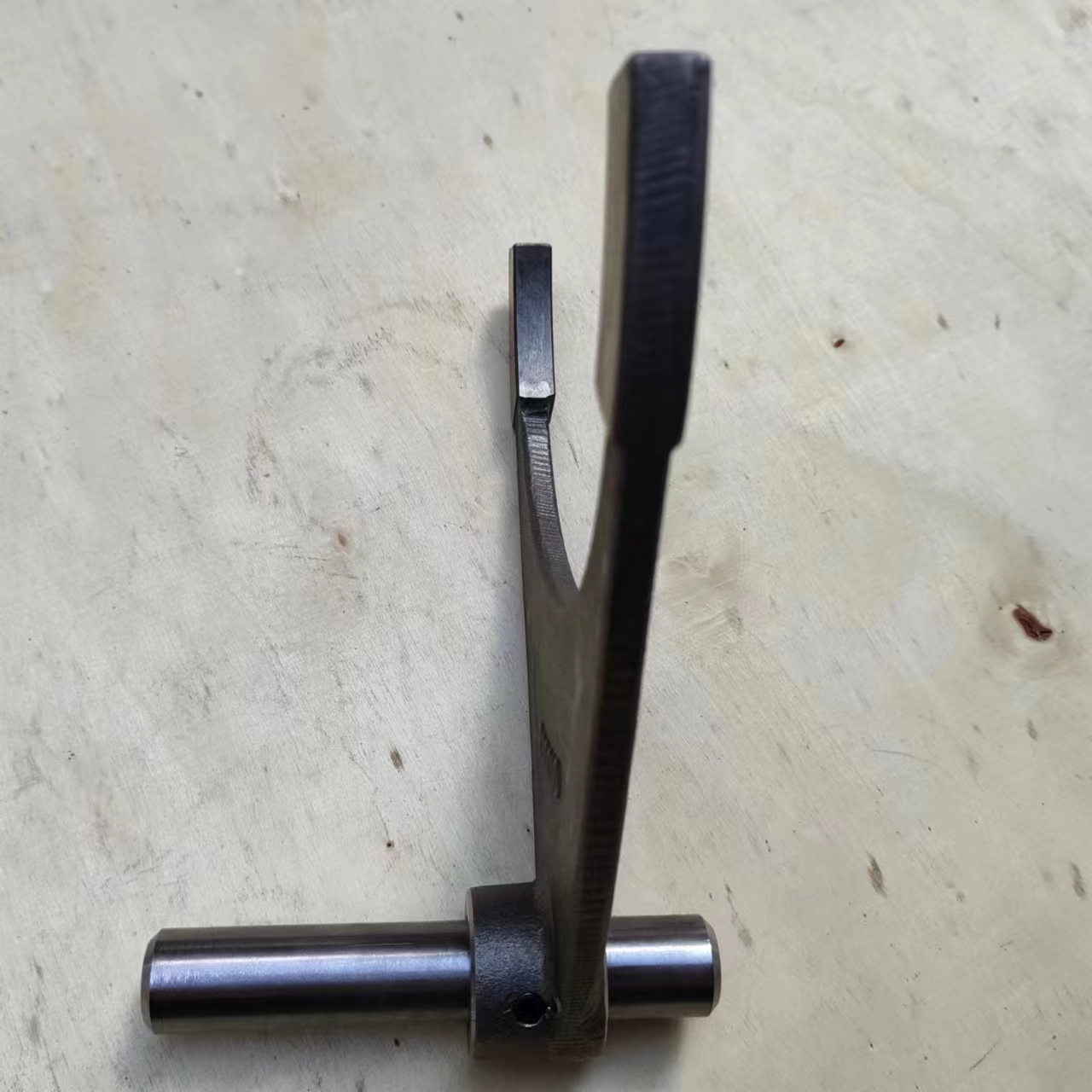 8DS260-1707067 8DS260-1707061 Fast Retarder Passive Fork for Heavy-Duty Applications