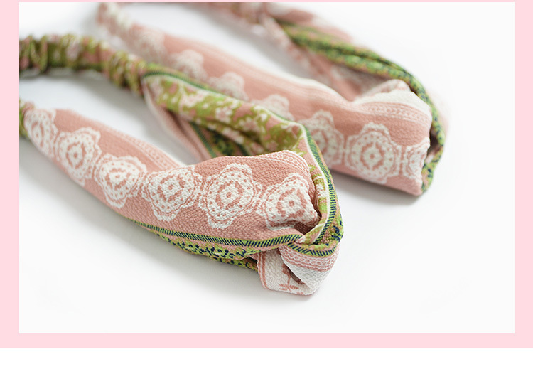 Christmas Gorgeous Silk Hair Accessory , Warrens 100g Silk Hair Scrunchies