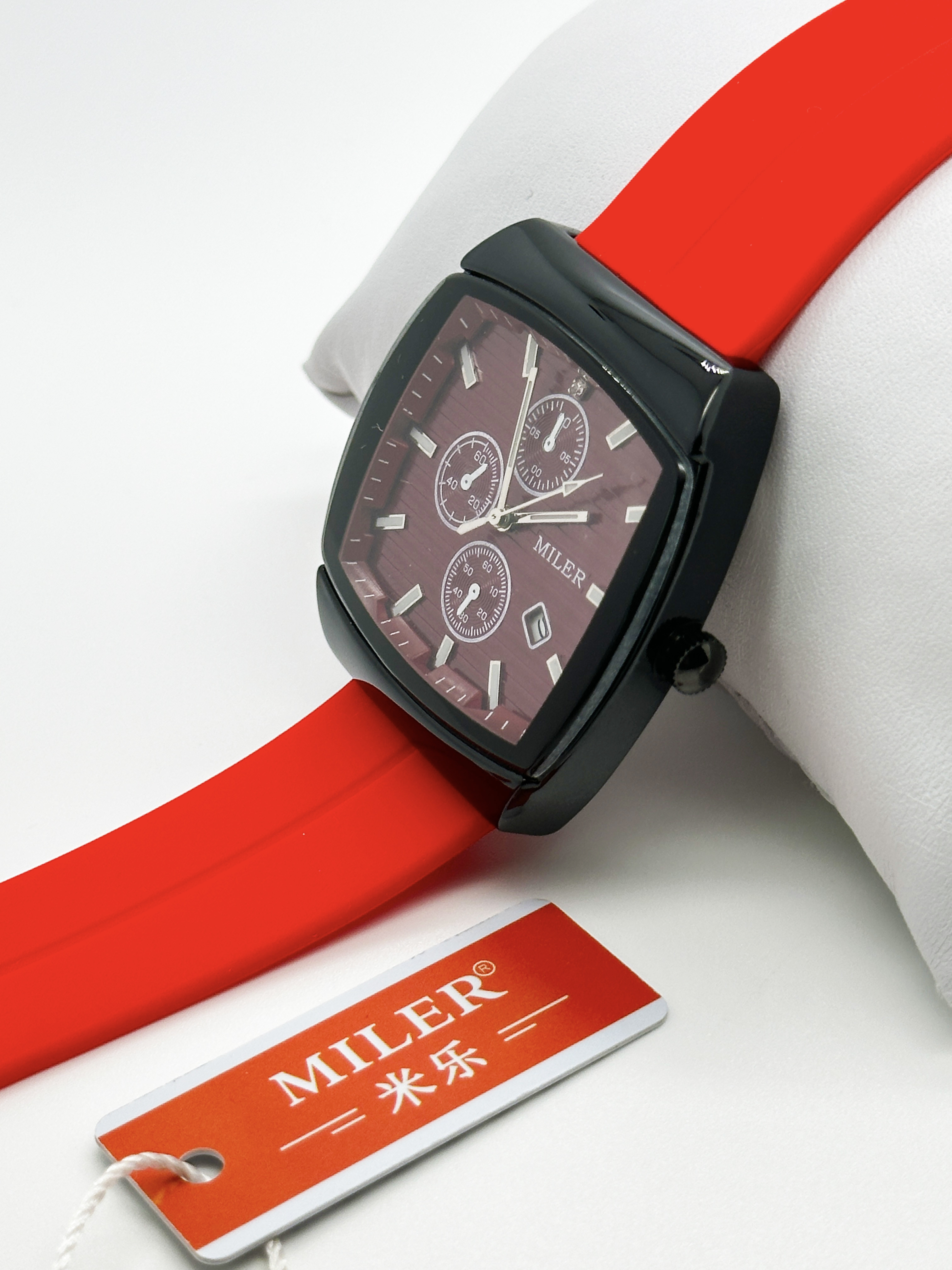 Factory Hot Selling Man/Women Watch Custom Logo Fashion Quartz Wrist Watch