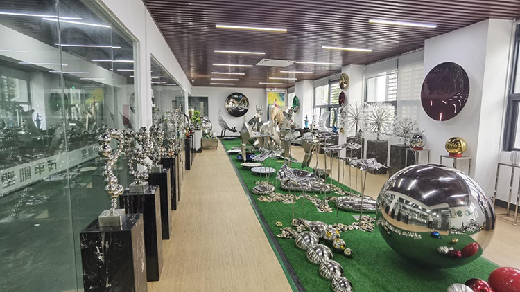 Outdoor Decor Animal Theme Mirror Art Stainless Steel Sculpture in Stock-details
