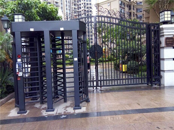 316SS Pedestrian Rotating Full Height Turnstile With LED Direction Indicators