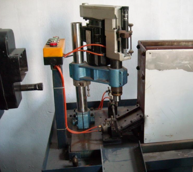Automatic wheat flour packing machine for kraft paper bag