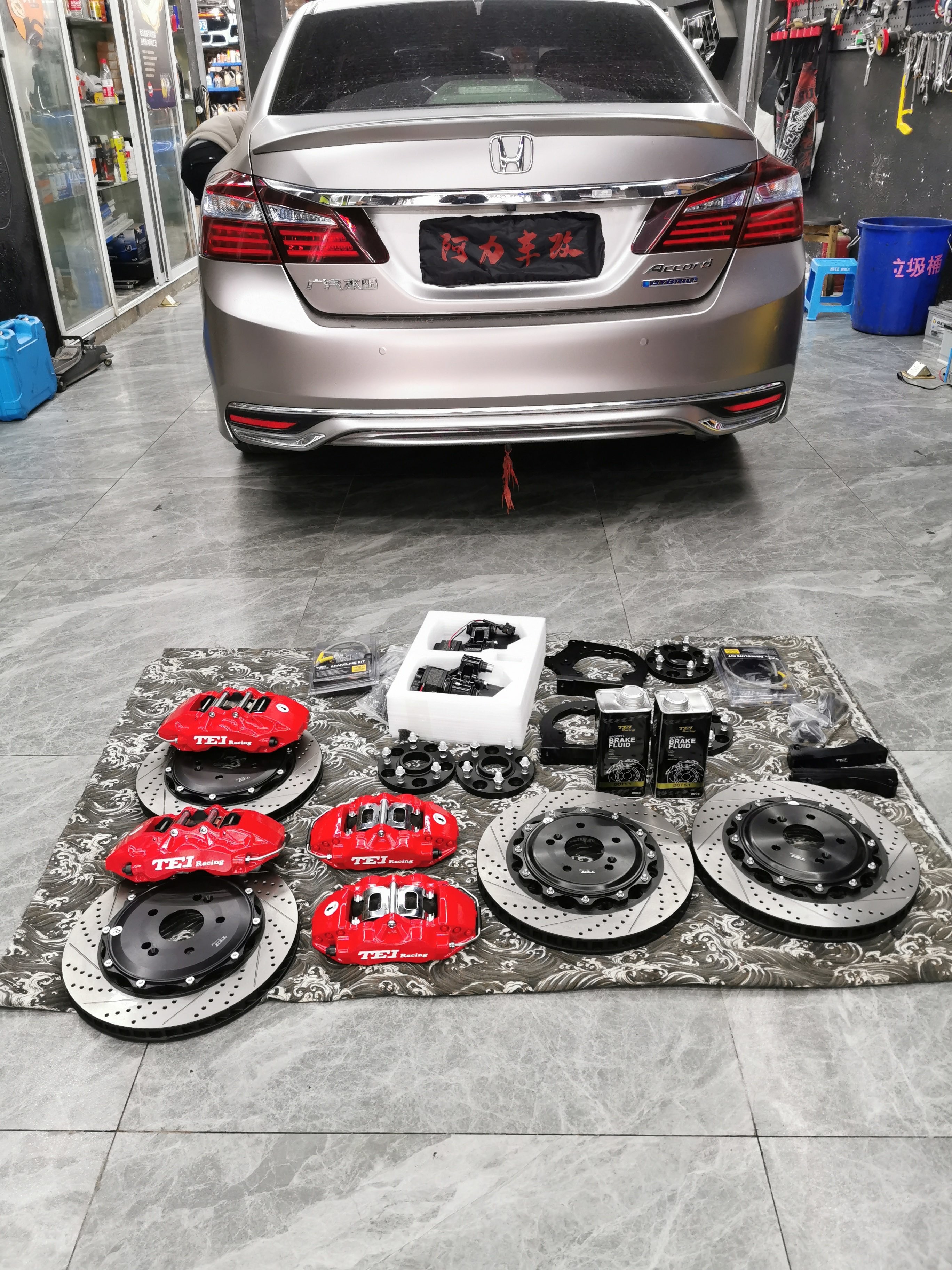 BBK For Honda Accord Big Brake Kit 6 Piston Caliper With 355*32mm Rotor Front Wheel and Rear EBP