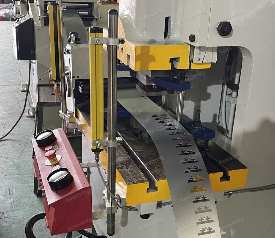 High Precision Pneumatic Punching Machine 25T Small Fully Automatic Instrumentation Precision Metal Parts Production